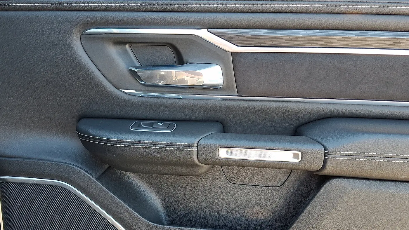 2024 Ram 1500 Laramie