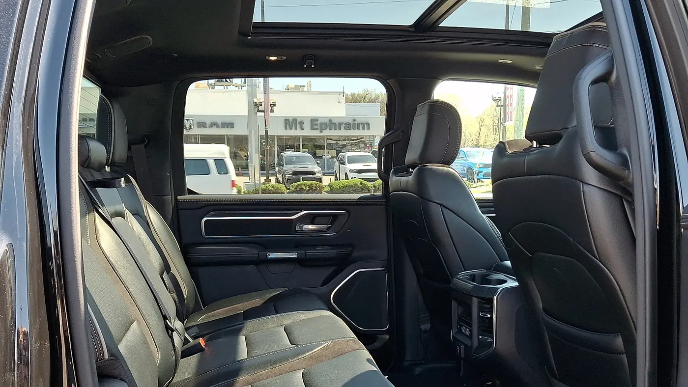 2024 Ram 1500 Laramie