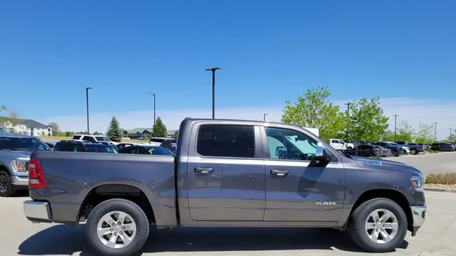 2024 Ram 1500 Laramie