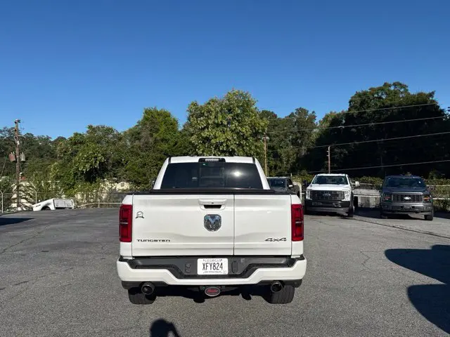 2025 Ram 1500 - $58,959