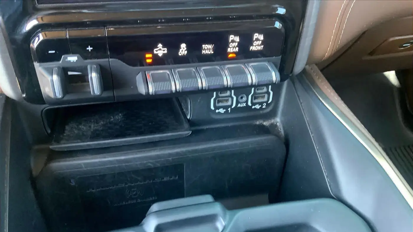 2020 Ram 1500 Laramie Longhorn