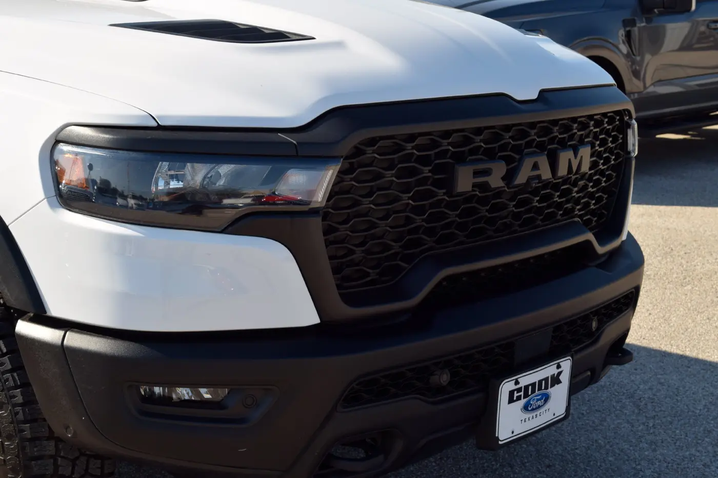 2025 Ram 1500 - $44,825