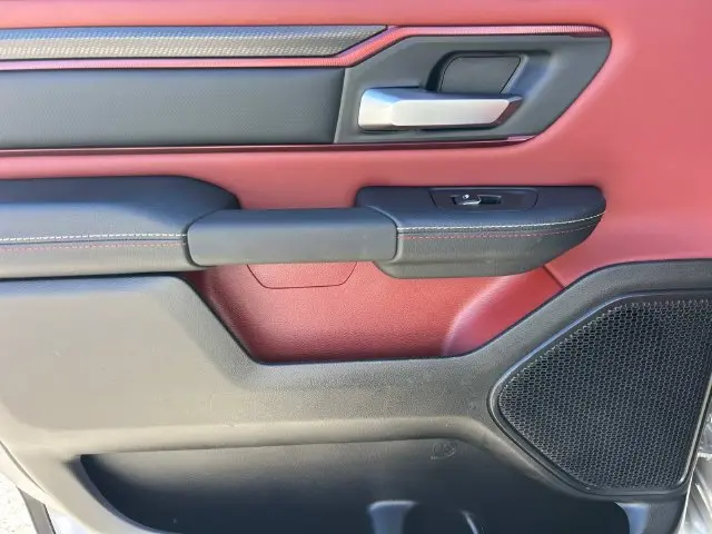 2025 Ram 1500 - $44,689