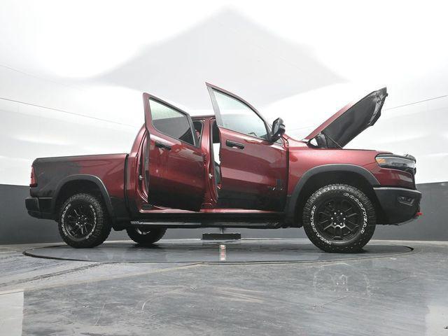2025 Ram 1500 - $46,306