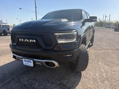 2019 RAM 1500 4X4 Rebel 4DR Crew Cab 5.6 FT. SB Pickup