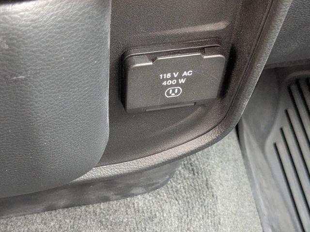 2023 Ram 1500 - $33,000