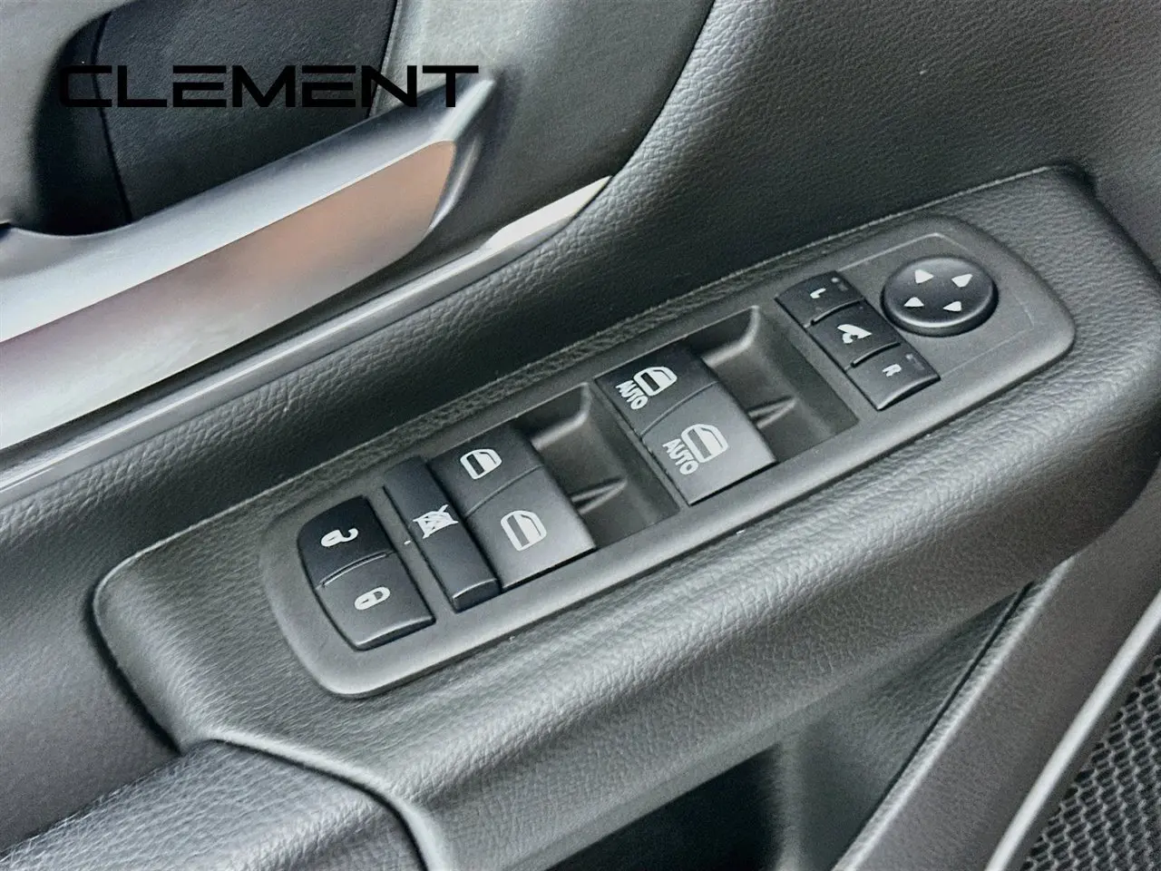 2023 Ram 1500 - $39,375