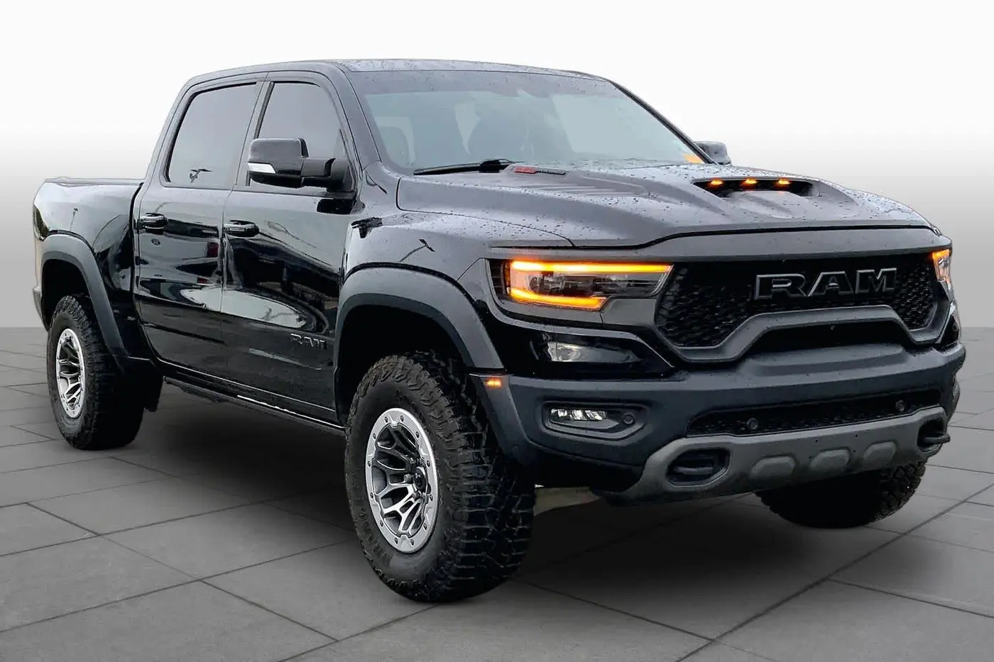 2022 Ram 1500 - $76,549