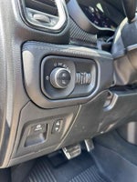 2023 1500 Thumbnail 12