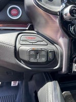 2023 1500 Thumbnail 19