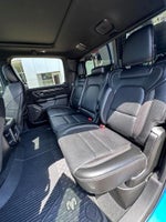 2023 1500 Thumbnail 24