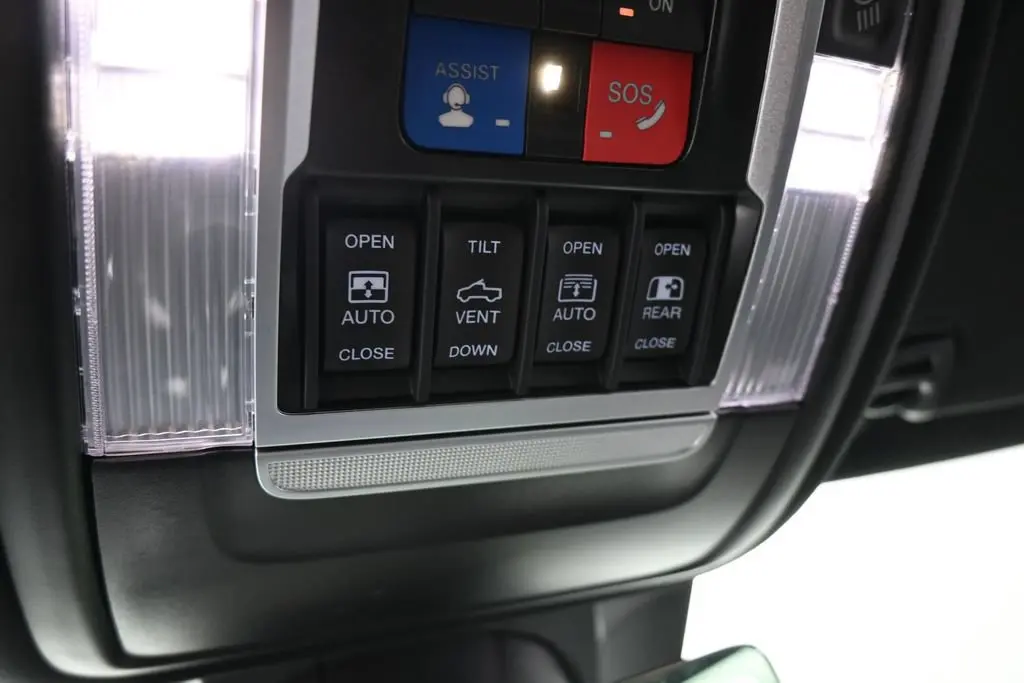 2023 Ram 1500 - $72,981