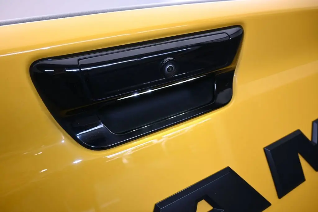 2023 Ram 1500 - $72,981