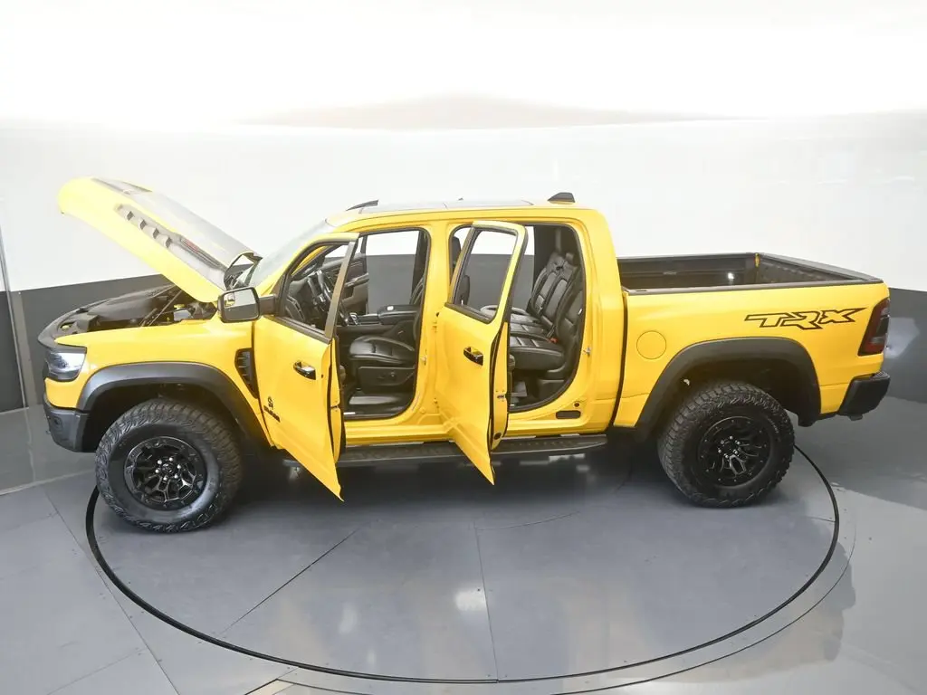 2023 Ram 1500 - $72,981