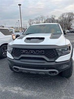 2023 1500 Thumbnail 2