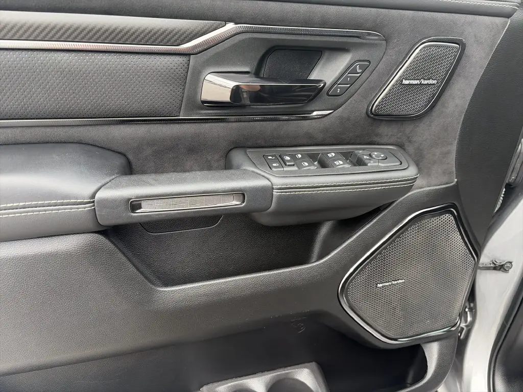 2025 Ram 1500 - $65,910