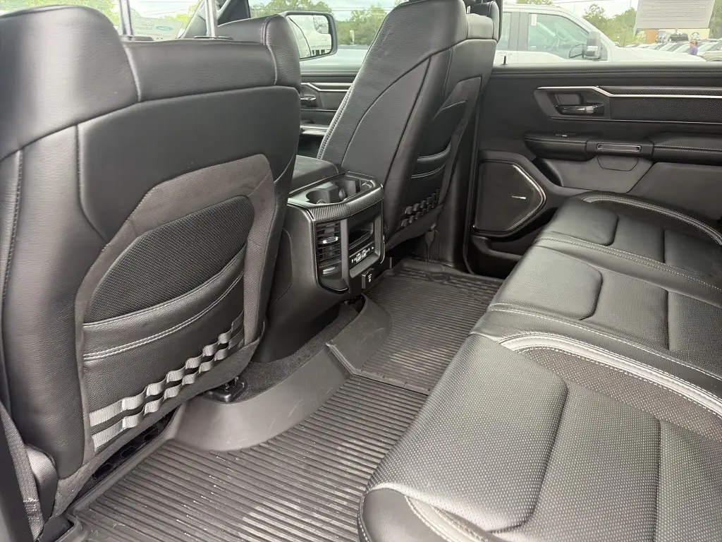 2025 Ram 1500 - $65,910