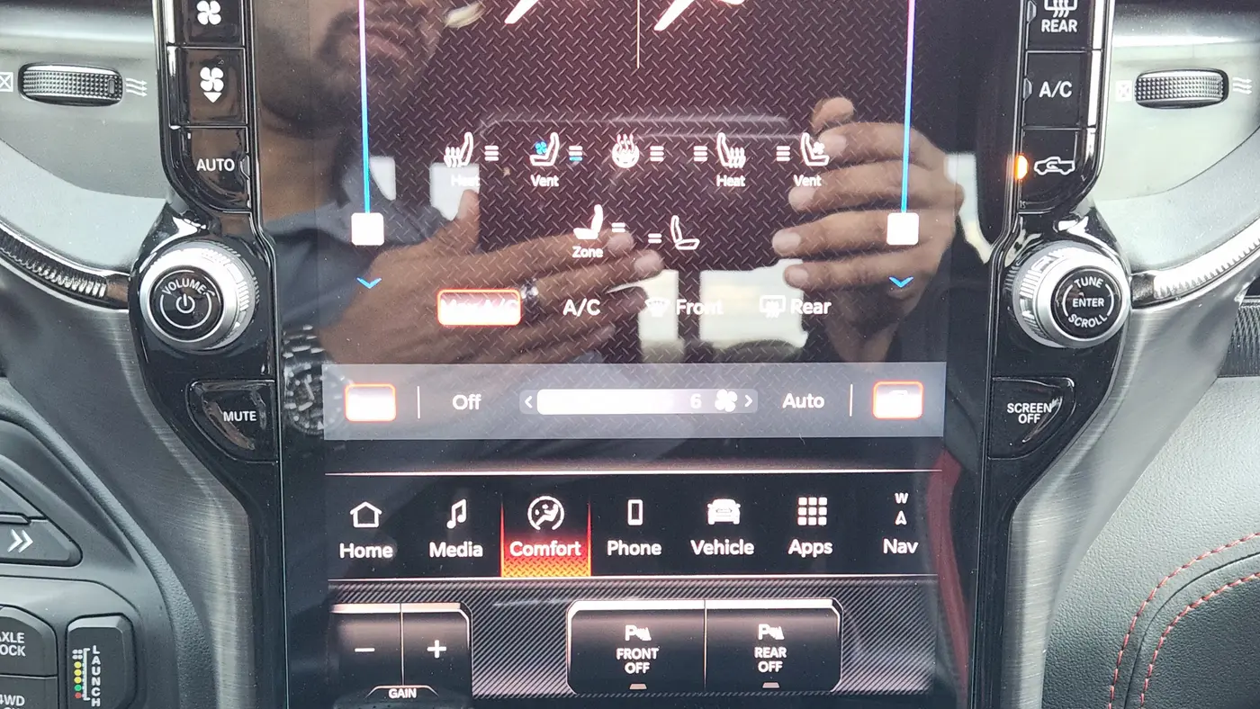 2025 Ram 1500 RHO