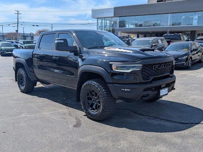 2025 RAM 1500 AWD RHO 4DR Crew Cab 5.6 FT. SB Pickup