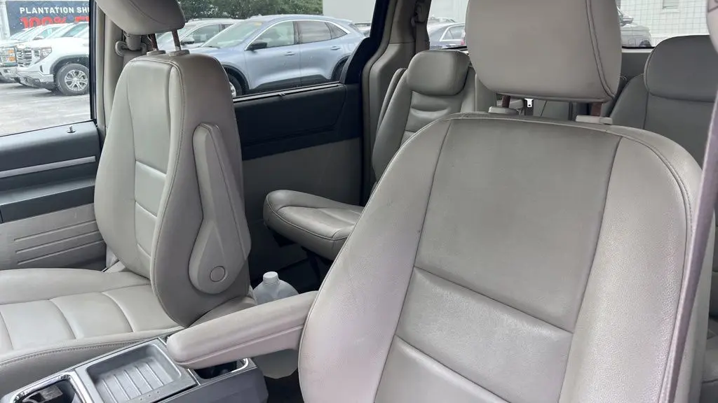 2008 Dodge Grand Caravan SXT