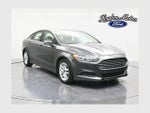 2016 Fusion Thumbnail 1