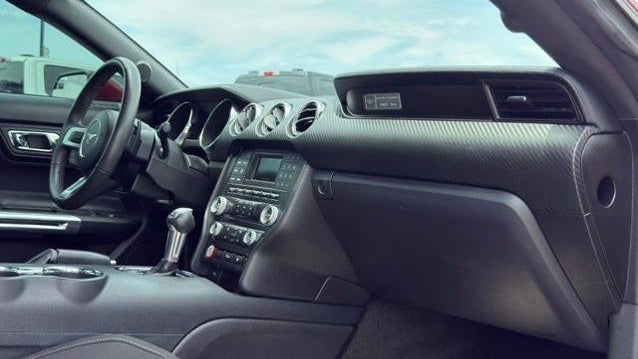 2015 Ford Mustang V6