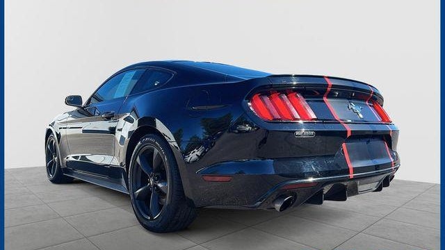 2016 Ford Mustang V6