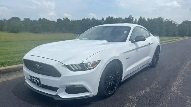 2017 Ford Mustang V6