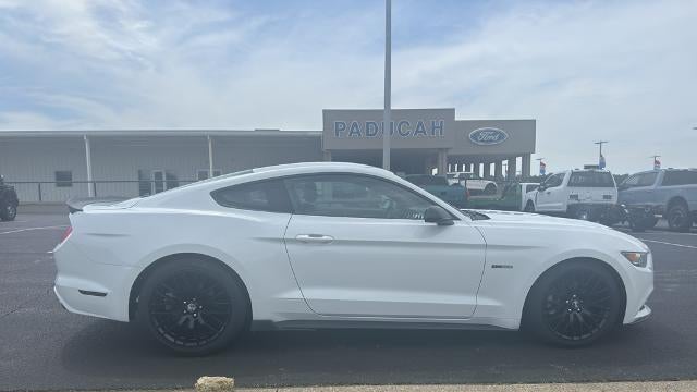 2017 Ford Mustang V6