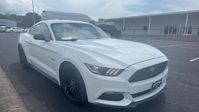 2017 Ford Mustang V6