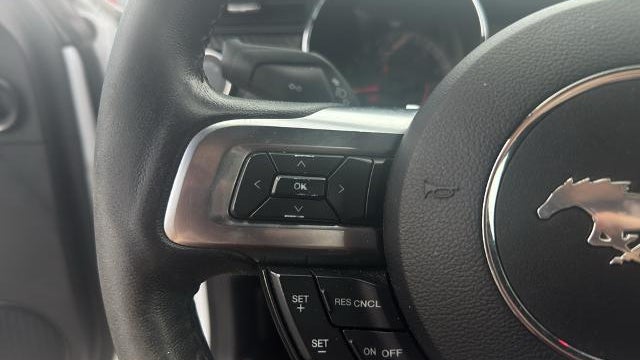 2017 Ford Mustang V6