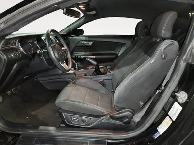 2015 Ford Mustang V6 2DR Fastback