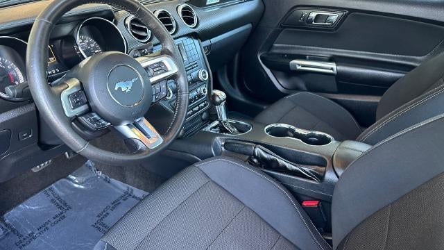 2015 Ford Mustang V6