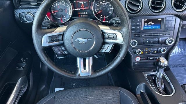2015 Ford Mustang V6