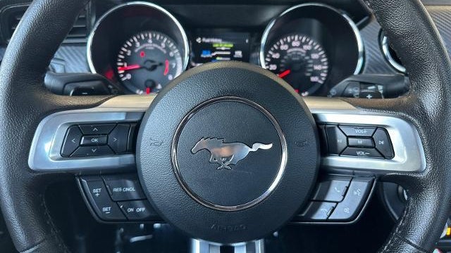 2015 Ford Mustang V6