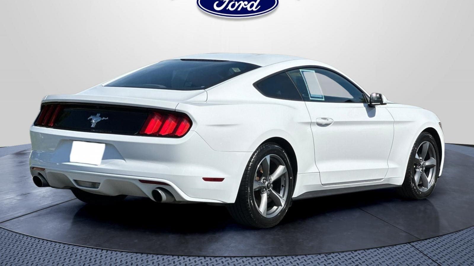 2015 Ford Mustang V6