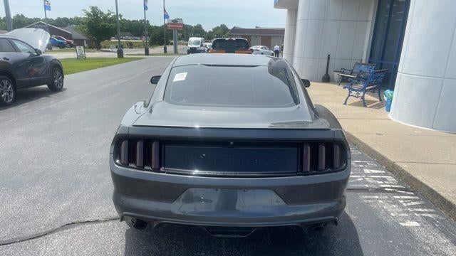 2015 Ford Mustang V6