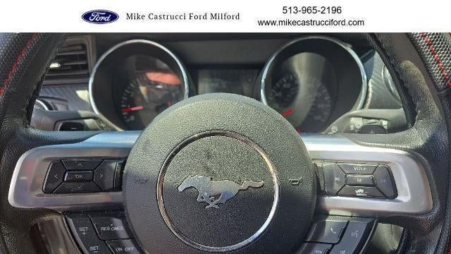 2016 Ford Mustang V6