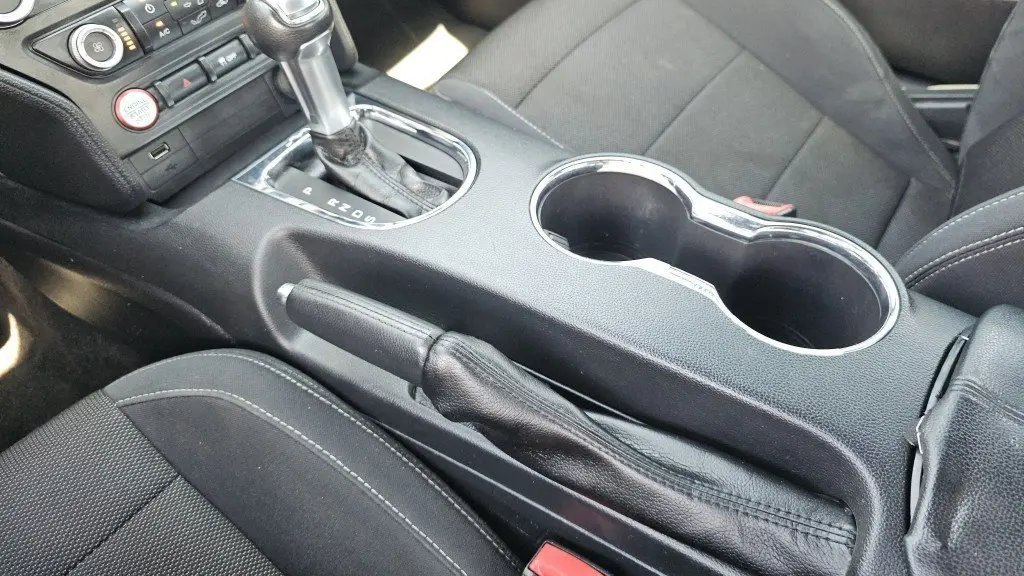 2017 Ford Mustang V6