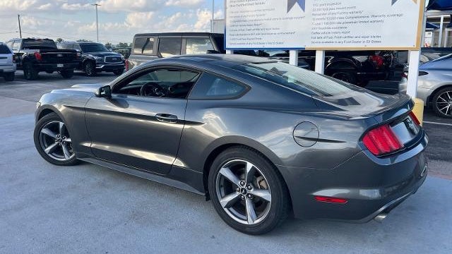 2015 Ford Mustang V6
