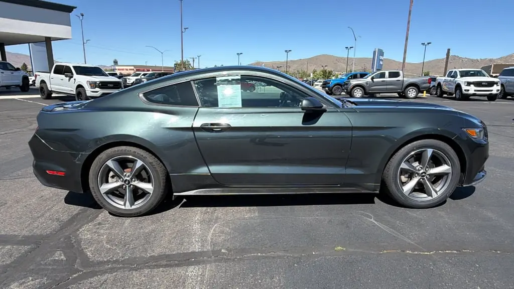 2015 Ford Mustang V6