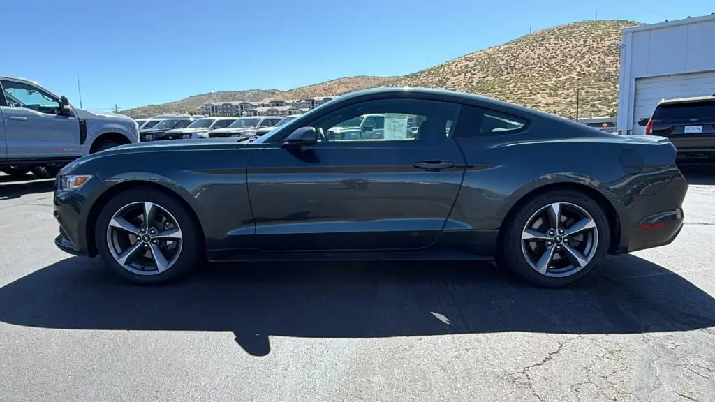 2015 Ford Mustang V6