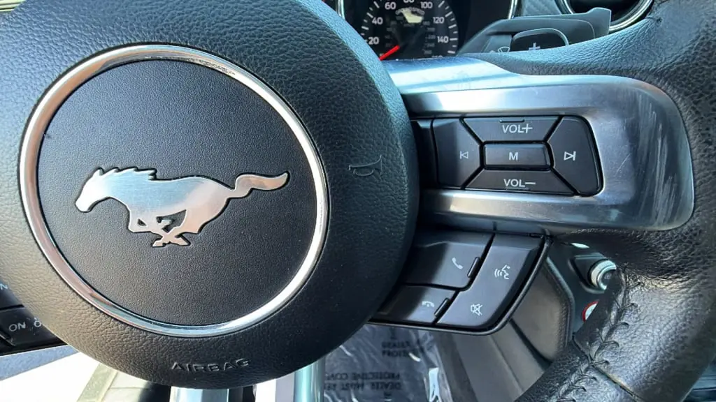 2015 Ford Mustang V6