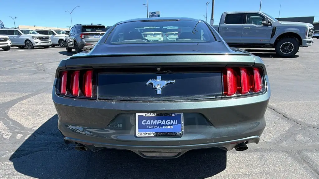 2015 Ford Mustang V6
