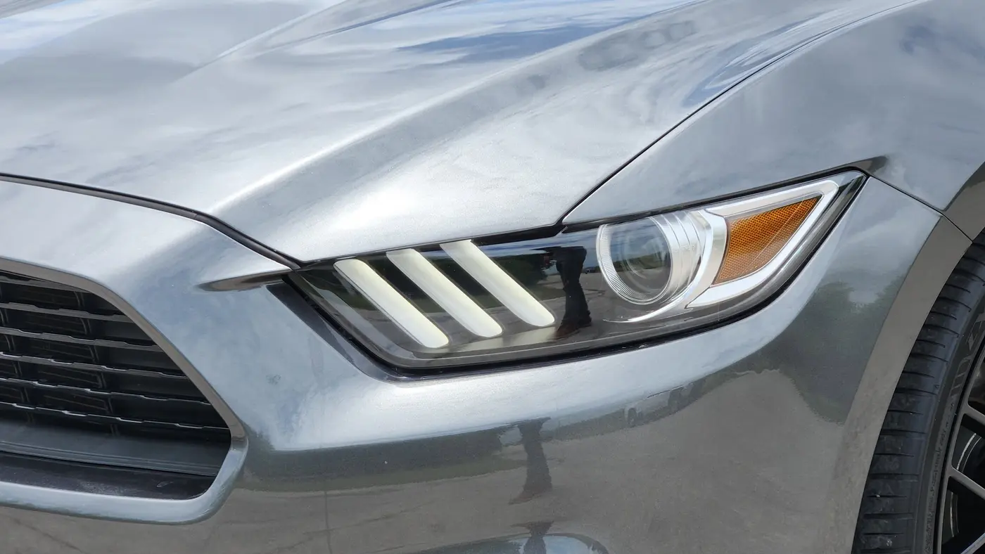 2017 Ford Mustang V6