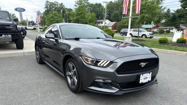 2016 Ford Mustang V6