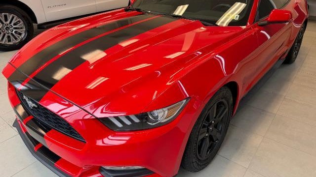 2017 Ford Mustang V6