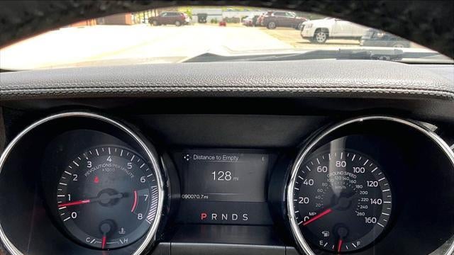 2016 Ford Mustang V6