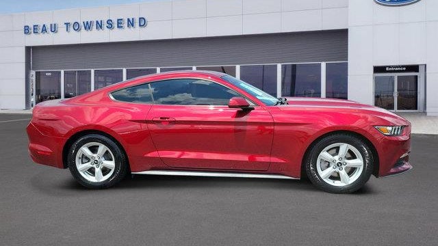 2017 Ford Mustang V6