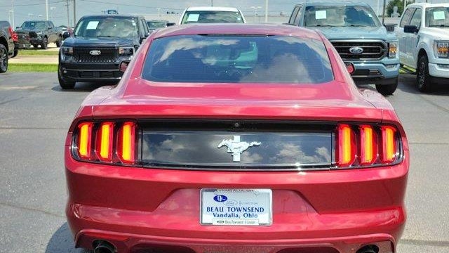 2017 Ford Mustang V6